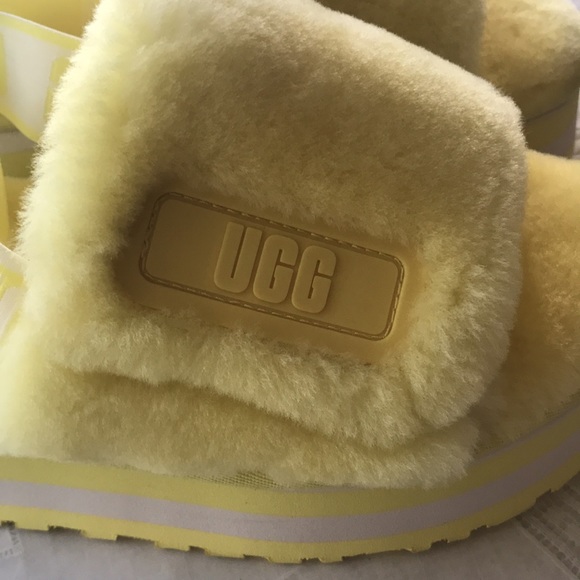 😀UGG YELLOW FLUFFIES😀 - Picture 3 of 11